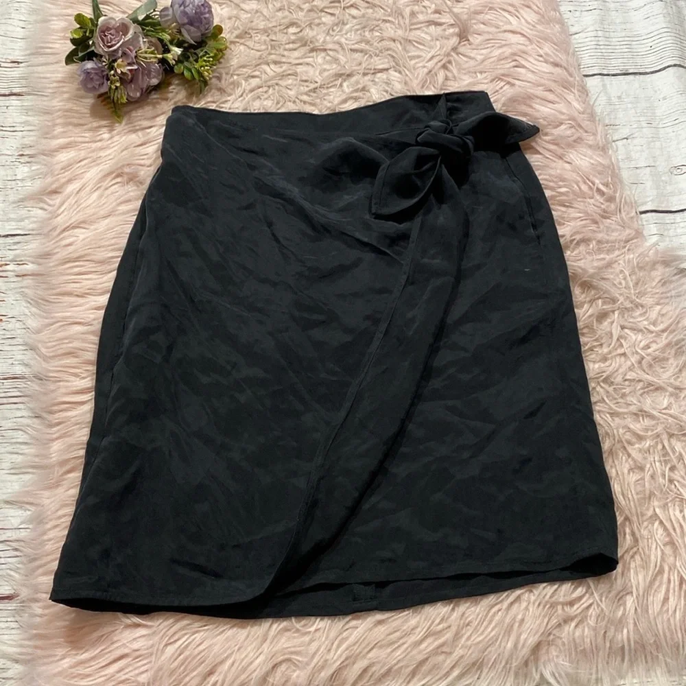 J. Crew Wrap Skirt in Japanese Cupro Black sz 2